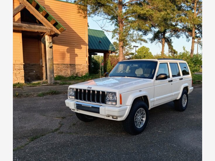 Photo for 1997 Jeep Cherokee 4WD Country 4-Door